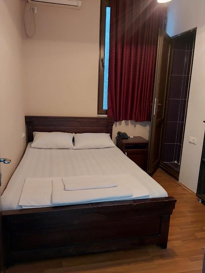 Отель HOTEL ALEX Батуми-15