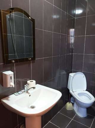 Отель HOTEL ALEX Батуми Двухместный номер с 1 кроватью-3